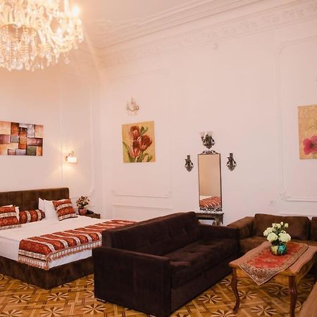 Malakhan Hotel 바쿠 외부 사진