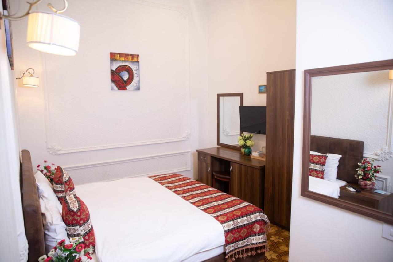 Malakhan Hotel 바쿠 객실 사진