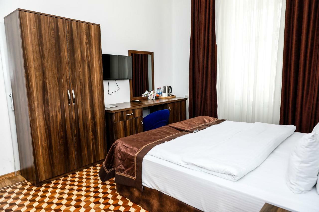Malakhan Hotel 바쿠 외부 사진