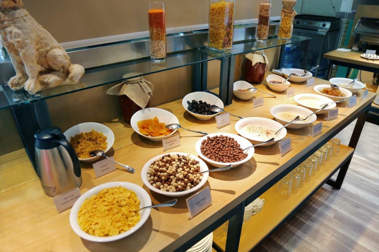 Malakhan Hotel 바쿠 외부 사진